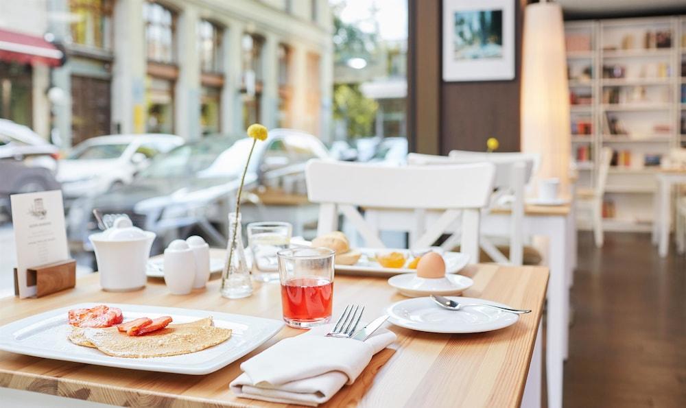 Living Viktualienmarkt Hotel 4*